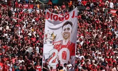 प्रीमियर लीग में शोक की लहर, Klopp ने दी अंतिम विदाई प्रीमियर लीग में शोक की लहर, Klopp ने दी अंतिम विदाई