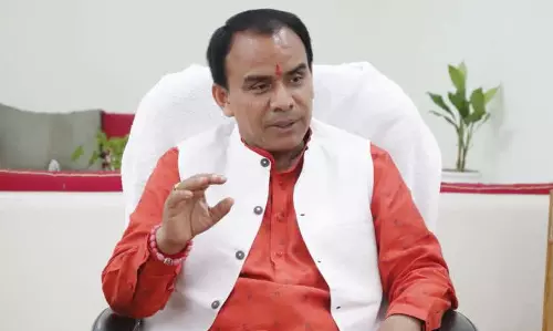 Dehradun: टिहरी के क्लस्टर स्कूलों में शीघ्र प्रारंभ होंगे निर्माण प्रोजेक्ट Dehradun: टिहरी के क्लस्टर स्कूलों में शीघ्र प्रारंभ होंगे निर्माण प्रोजेक्ट