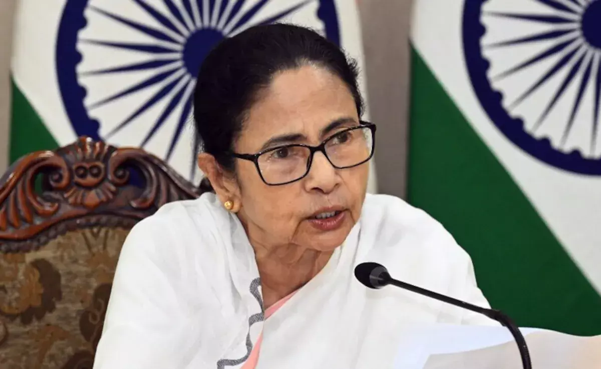 Kolkata: मुख्य सचिव को दिल्ली बुलाने पर ममता सरकार विपक्ष के निशाने पर