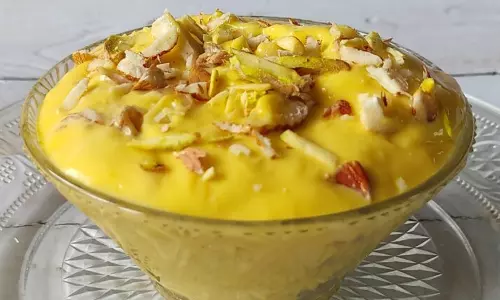 Mango Shrikhand हर कोई हो जाता है इस पर फिदा