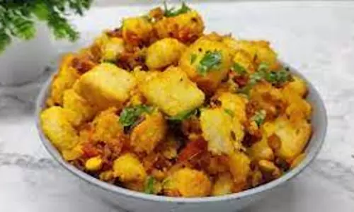 Bread Upma बन जाती है फटाफट