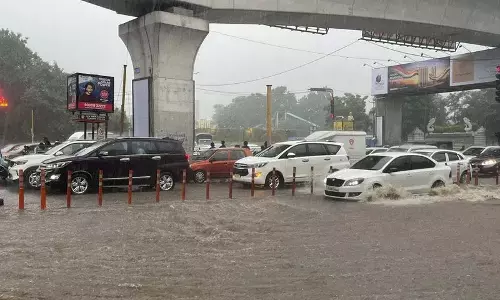 अगले दो घंटों में हैदराबाद समेत 15 जिलों में बारिश की संभावना..! हाइड्रा ने सतर्क रहने की सलाह दी..!