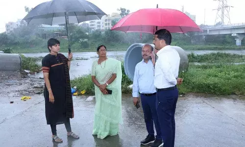 Hyderabad: बारिश से बाढ़ के हालात, कलेक्टर ने की स्थिति की समीक्षा