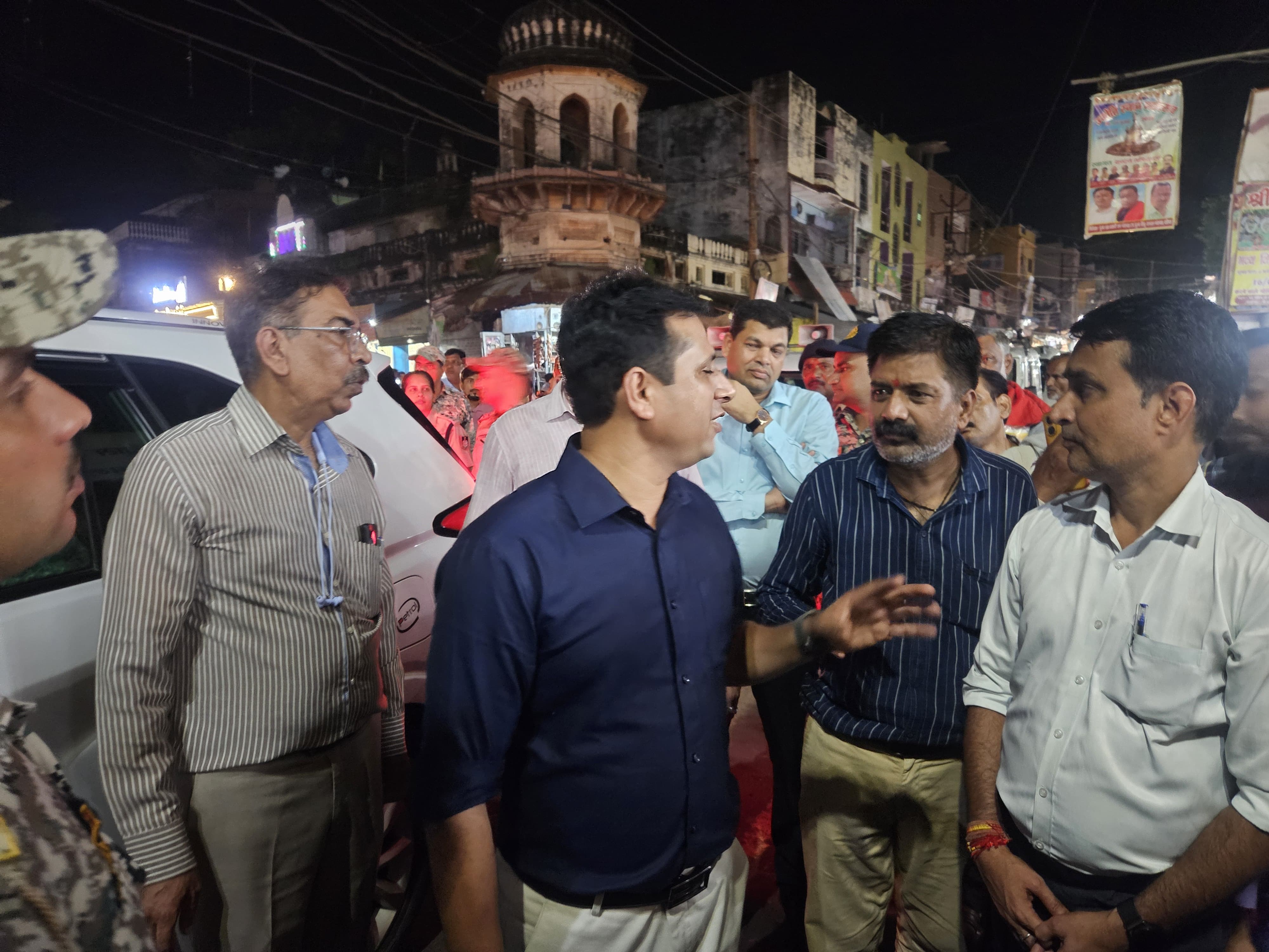 Datia: कलेक्टर स्वप्निल वानखड़े द्वारा शहर का भ्रमण कार्यक्रम