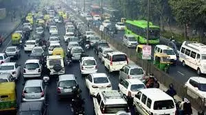 Delhi स्वतंत्रता दिवस से पहले सुरक्षा बढ़ाए जाने के कारण यातायात जाम से यात्री परेशान Delhi स्वतंत्रता दिवस से पहले सुरक्षा बढ़ाए जाने के कारण यातायात जाम से यात्री परेशान