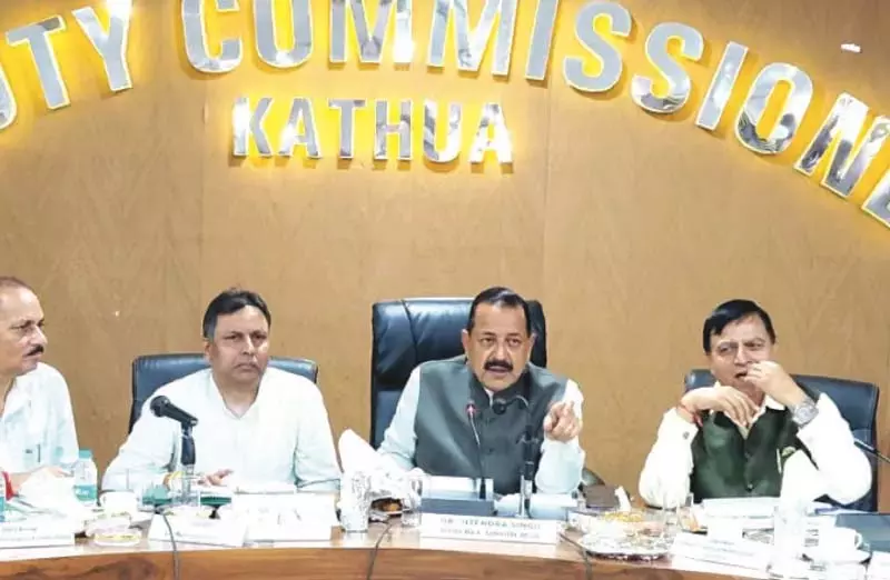 उज्ह बहुउद्देशीय परियोजना पुनर्जीवित, शाहपुर कंडी बांध 15 सितंबर तक पूरा होगा: Jitendra Singh उज्ह बहुउद्देशीय परियोजना पुनर्जीवित, शाहपुर कंडी बांध 15 सितंबर तक पूरा होगा: Jitendra Singh