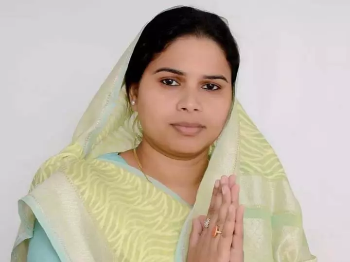 पूजा पाल समाजवादी पार्टी से निष्कासित, पार्टी विरोधी गतिविधियों का आरोप पूजा पाल समाजवादी पार्टी से निष्कासित, पार्टी विरोधी गतिविधियों का आरोप