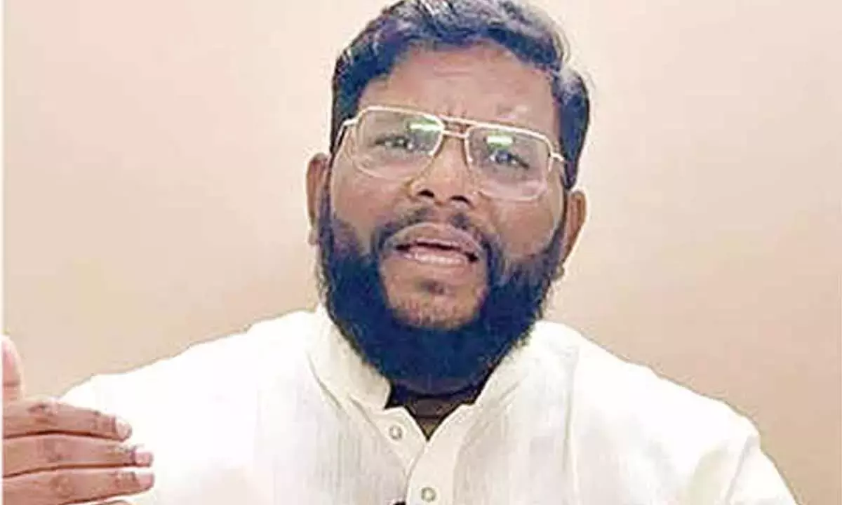 Andhra: अधिकारियों से कहा गया, वक्फ बोर्ड की जमीनें वापस ली जाएं Andhra: अधिकारियों से कहा गया, वक्फ बोर्ड की जमीनें वापस ली जाएं