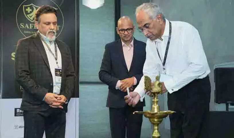 पर्सनिक्स और Cocoona ने सौंदर्य चिकित्सा सुरक्षा पर भारत के पहले सम्मेलन की मेजबानी की पर्सनिक्स और Cocoona ने सौंदर्य चिकित्सा सुरक्षा पर भारत के पहले सम्मेलन की मेजबानी की