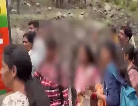 Kishtwar के चशोती में मचैल माता यात्रा मार्ग के पास भारी बादल फटा Kishtwar के चशोती में मचैल माता यात्रा मार्ग के पास भारी बादल फटा