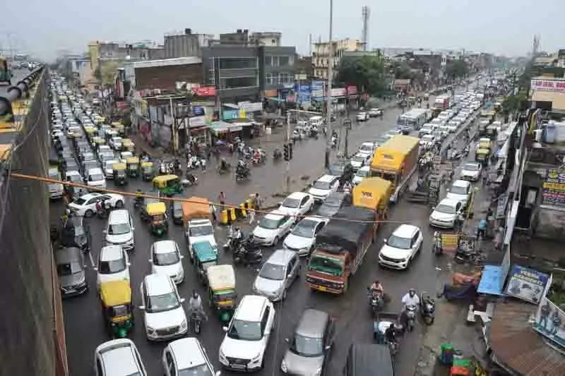 Zirakpur-Panchkula बाईपास पर हरित बाधा दूर Zirakpur-Panchkula बाईपास पर हरित बाधा दूर