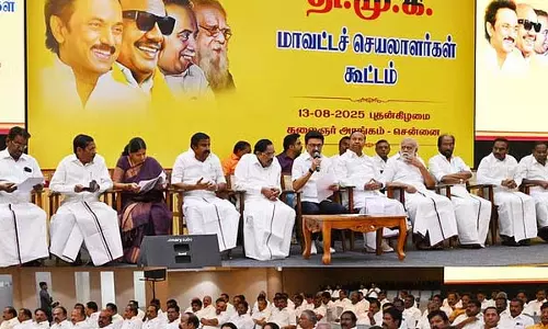 चुनाव आयोग ने भाजपा से हाथ मिलाया : DMK ने आलोचना की