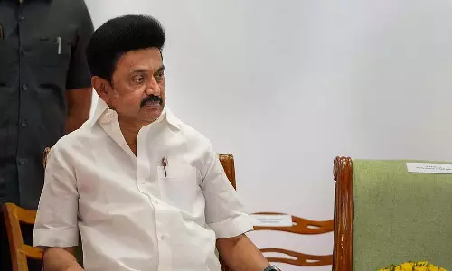राज्यपाल की चाय पार्टी का DMK गठबंधन दलों ने किया बहिष्कार राज्यपाल की चाय पार्टी का DMK गठबंधन दलों ने किया बहिष्कार