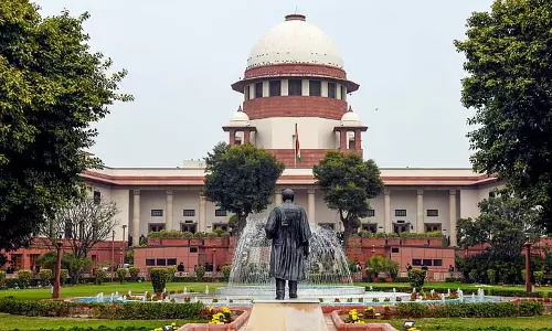 Noida में बिल्डर-अधिकारियों की सांठगांठ की जांच को SC ने बनाई टीम