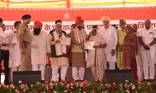 Haryana : उत्पादों की गुणवत्ता बढ़ाने के लिए कला को तकनीक के साथ एकीकृत करें