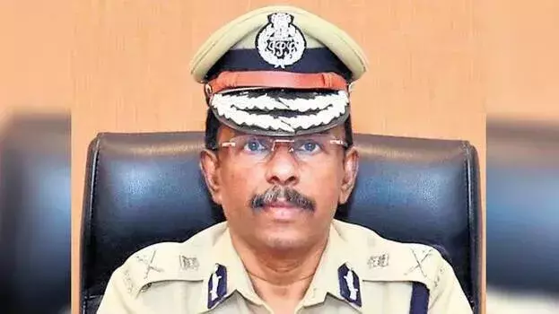 Kerala: आय से अधिक संपत्ति मामले में कोर्ट ने सतर्कता विभाग की रिपोर्ट को ठुकराया Kerala: आय से अधिक संपत्ति मामले में कोर्ट ने सतर्कता विभाग की रिपोर्ट को ठुकराया