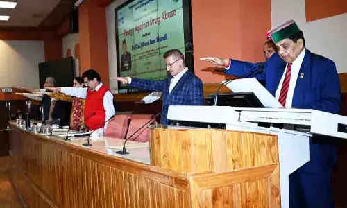 Shimla के युवाओं ने नशामुक्त रहने की शपथ ली