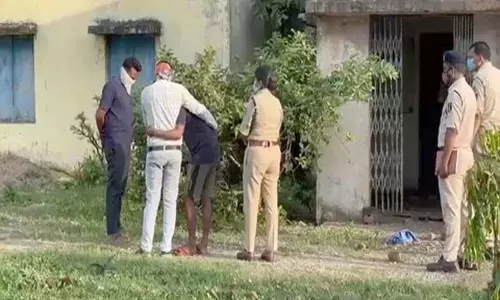 खंडहर स्कूल में 13 वर्षीय बच्चे की लाश मिलने से हड़कंप, हत्या की आशंका