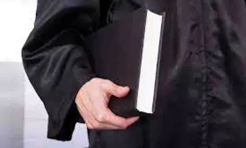 Chandigarh: बेंच हंटिंग मामले में 16 वकीलों को बार काउंसिल के नोटिस को चुनौती