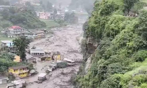 Rampur में पुल और दो शेड बह गए