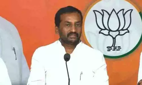 Raghunandan Rao ने राहुल गांधी को राय बरेली उपचुनाव में मतपत्र से चुनाव लड़ने की चुनौती दी