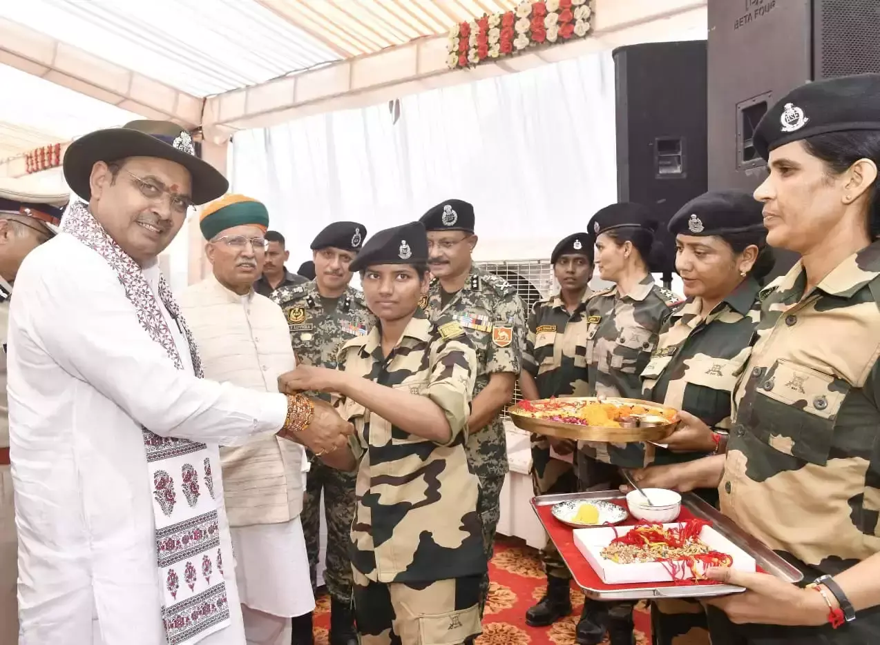 Bikaner: भजनलाल शर्मा ने जवानों का उत्साह बढ़ाया