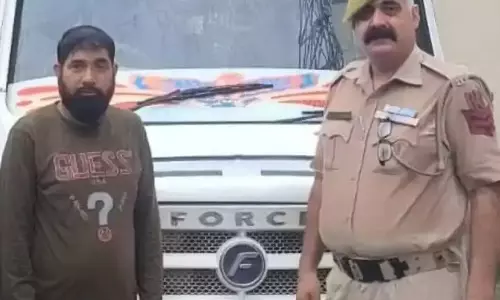 Jammu: जानीपुर में पुलिस ने हल किया सड़क हादसा केस Jammu: जानीपुर में पुलिस ने हल किया सड़क हादसा केस