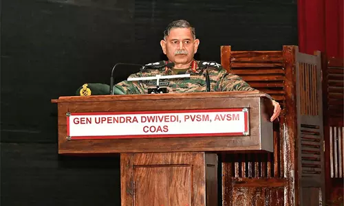 Upendra Dwivedi ने बठिंडा सैन्य स्टेशन पर सुरक्षा और परिचालन तैयारियों की समीक्षा की