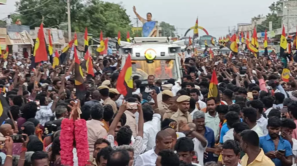 DMDK सहित गठबंधन को भारी जीत मिलेगी: प्रेमलता विजयकांत DMDK सहित गठबंधन को भारी जीत मिलेगी: प्रेमलता विजयकांत