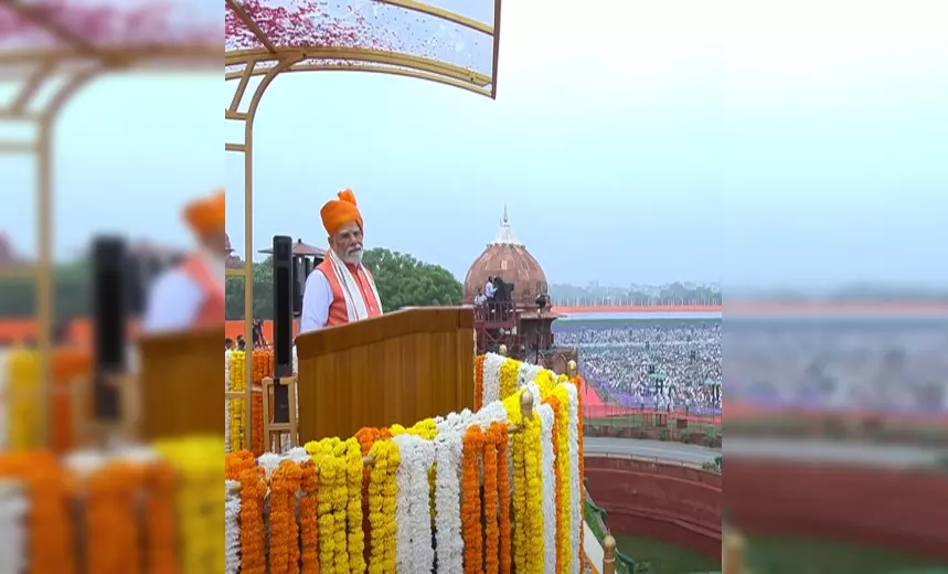देश के प्रमुख स्थलों को मिलेगा सुरक्षा कवच, लाल किले की प्राचीर से पीएम मोदी ने किया मिशन सुदर्शन चक्र का ऐलान देश के प्रमुख स्थलों को मिलेगा सुरक्षा कवच, लाल किले की प्राचीर से पीएम मोदी ने किया मिशन सुदर्शन चक्र का ऐलान