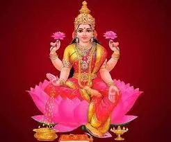 Shukrawar Upay: शुक्रवार को करें ये 7 अचूक उपाय, मां लक्ष्मी से मिलेगा धन Shukrawar Upay: शुक्रवार को करें ये 7 अचूक उपाय, मां लक्ष्मी से मिलेगा धन