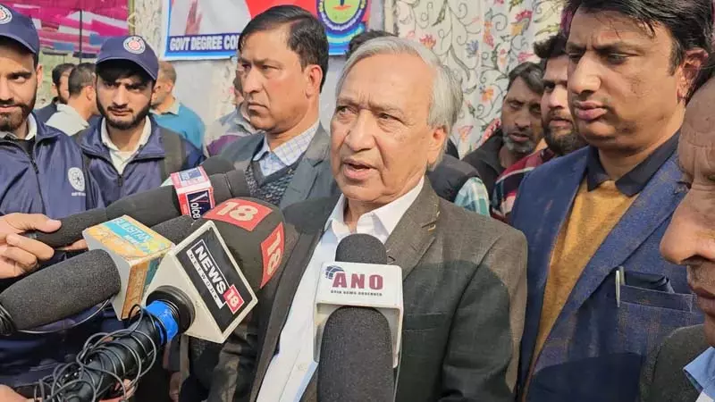 कुलगाम विधायक तारिगामी ने किश्तवाड़ बादल फटने पर दुःख जताया कुलगाम विधायक तारिगामी ने किश्तवाड़ बादल फटने पर दुःख जताया