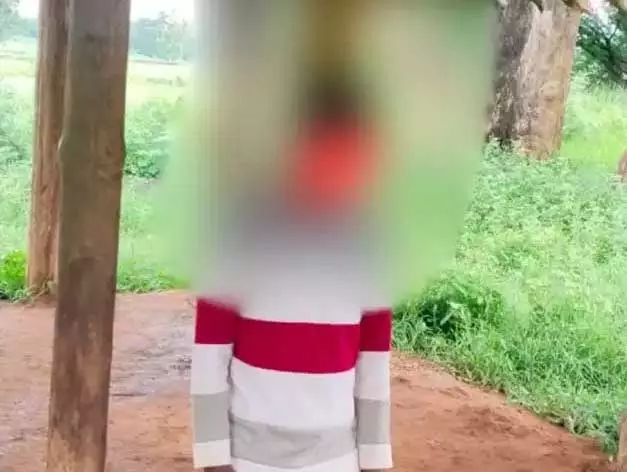 खेत में बनाए गए झोपड़ी में मिली लाश खेत में बनाए गए झोपड़ी में मिली लाश