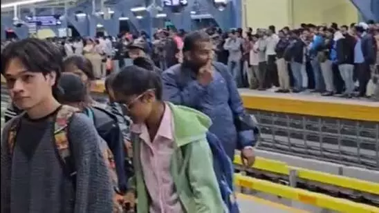 Bengaluru: येलो लाइन मेट्रो में सफर करने वालों की संख्या बढ़ी Bengaluru: येलो लाइन मेट्रो में सफर करने वालों की संख्या बढ़ी
