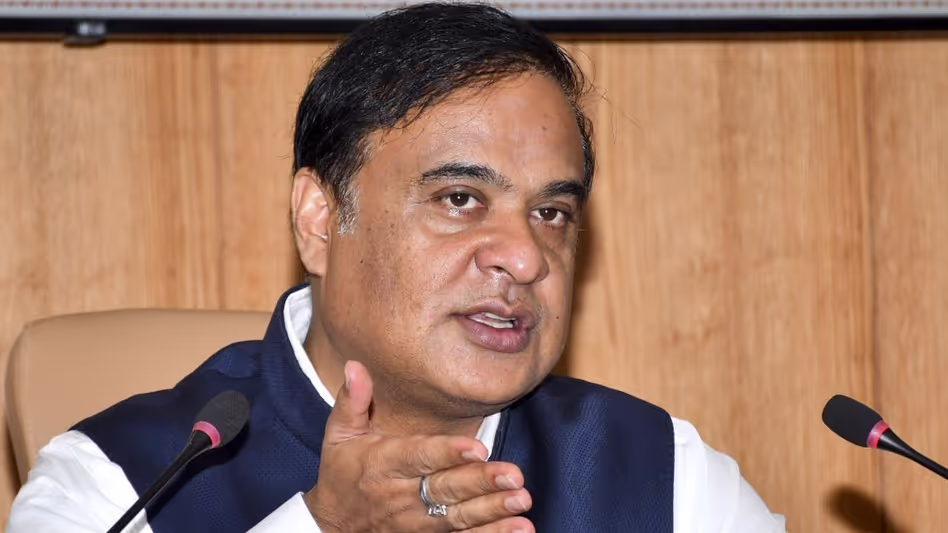 Assam : अवैध विदेशियों के अतिक्रमण पर कतई बर्दाश्त नहीं करने की शपथ ली Assam : अवैध विदेशियों के अतिक्रमण पर कतई बर्दाश्त नहीं करने की शपथ ली