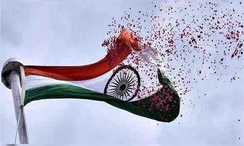 Uttarakhand: सीएम धामी ने 79वें स्वतंत्रता दिवस पर सभी प्रदेशवासियों को हार्दिक बधाई एवं शुभकामनाएं दीं