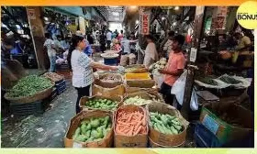 थोक मुद्रास्फीति 25 महीने के निचले स्तर पर