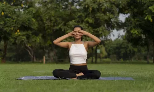 Yoga : थायराइड, शुगर और स्ट्रेस का रामबाण इलाज, रोजाना करें ये 5 आसान योग Yoga : थायराइड, शुगर और स्ट्रेस का रामबाण इलाज, रोजाना करें ये 5 आसान योग