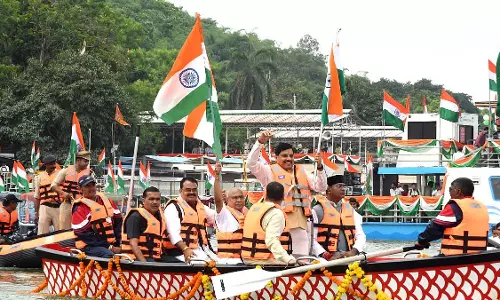 कश्मीर की डल झील से कम नहीं है भोपाल की बड़ी झील, : CM कश्मीर की डल झील से कम नहीं है भोपाल की बड़ी झील, : CM