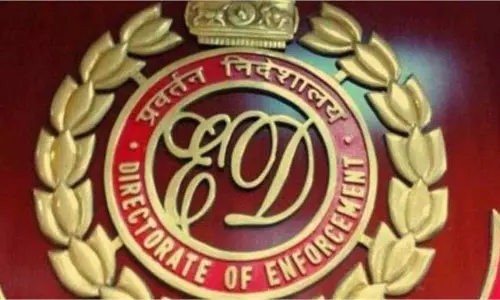 Bihar:अवैध शराब तस्करी मामले में ED ने की छापेमारी Bihar:अवैध शराब तस्करी मामले में ED ने की छापेमारी
