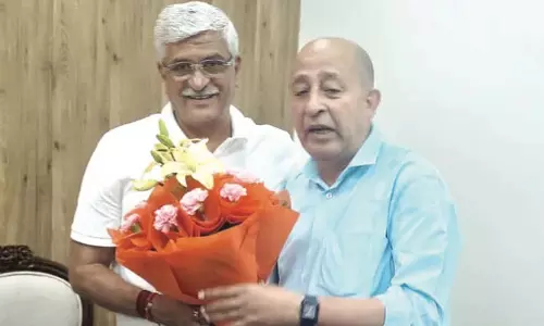 शाहीन ने जम्मू-कश्मीर के लिए विशेष पर्यटन पैकेज की मांग की