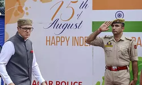 जम्मू-कश्मीर के राज्य का दर्जा बहाल करने के लिए हस्ताक्षर अभियान शुरू करेंगे : Omar Abdullah