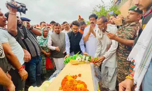 Una में शहीद हवलदार का सैन्य सम्मान के साथ अंतिम संस्कार किया गया