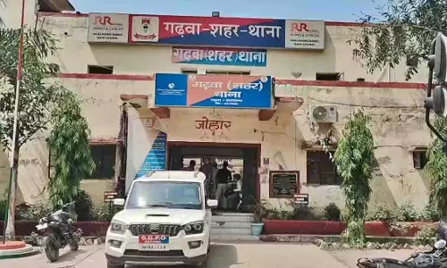 सेप्टिक टैंक में दम घुटने से तीन सगे भाइयों समेत चार की मौत