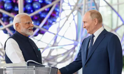पुतिन ने राष्ट्रपति मुर्मू और पीएम मोदी को दी स्वतंत्रता दिवस की शुभकामनाएं, कहा-भारत का पूरी दुनिया में सम्मान पुतिन ने राष्ट्रपति मुर्मू और पीएम मोदी को दी स्वतंत्रता दिवस की शुभकामनाएं, कहा-भारत का पूरी दुनिया में सम्मान