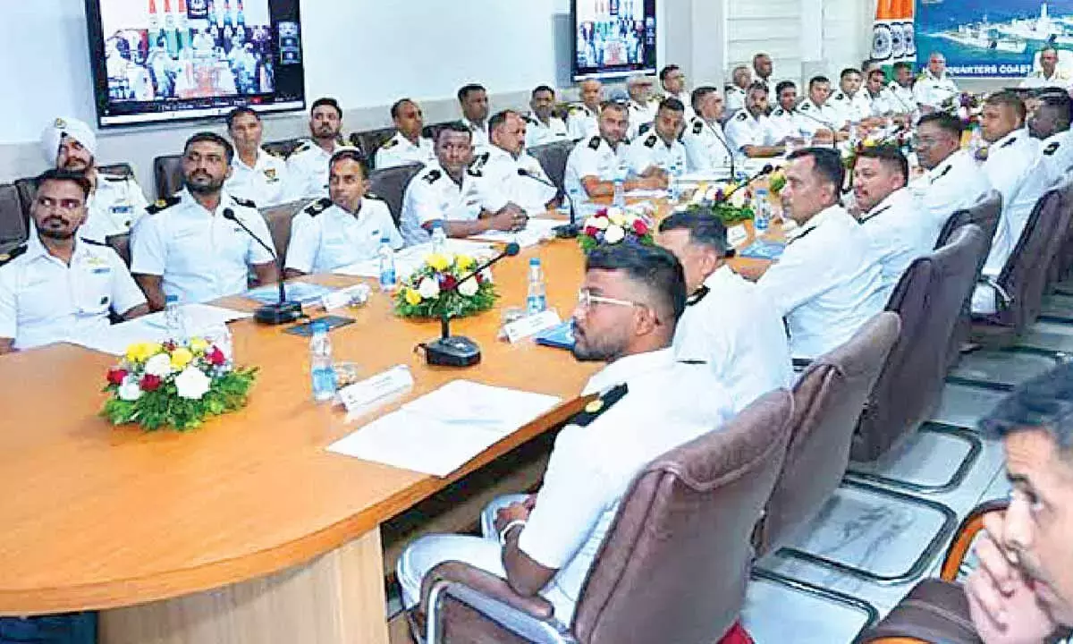भारतीय तटरक्षक बल के पूर्वी समुद्र तट पर 8वें अधीनस्थ अधिकारियों का सम्मेलन आयोजित किया गया
