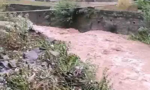 बारिश और बिजली संकट से Solan और कसौली प्रभावित बारिश और बिजली संकट से Solan और कसौली प्रभावित