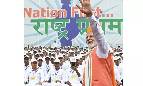 PM मोदी ने 75 साल के होने के बाद कार्यकाल विस्तार के लिए आरएसएस की प्रशंसा की: कांग्रेस नेता