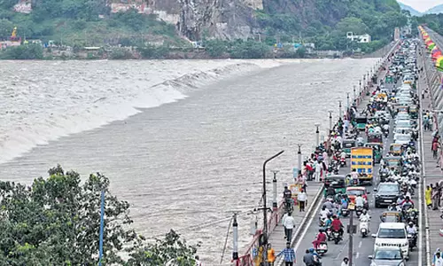 Krishna  और गुंटूर जिले बाढ़ की आशंका में