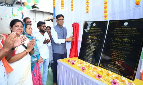 वित्तमंत्री ओपी चौधरी ने किया शेड निर्माण कार्य का लोकार्पण वित्तमंत्री ओपी चौधरी ने किया शेड निर्माण कार्य का लोकार्पण